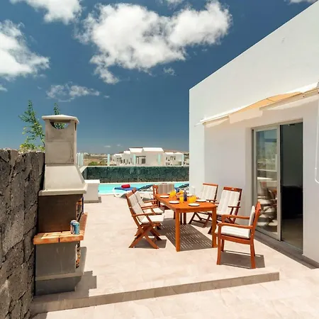 With Sea View And Private Swimming Pool Playa Blanca (Lanzarote)