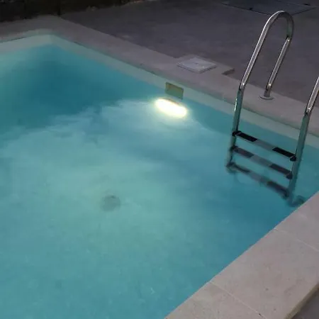 With Sea View And Private Swimming Pool *