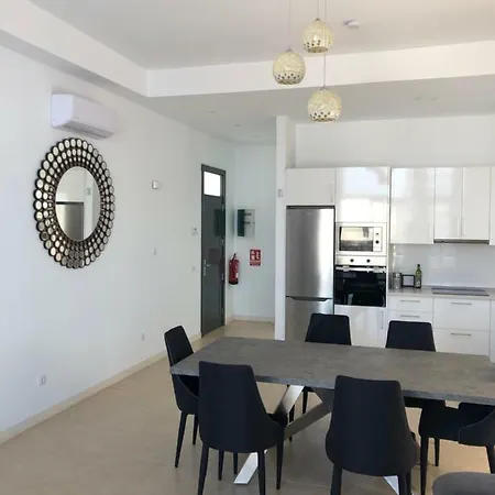 With Sea View And Private Swimming Pool Villa Playa Blanca (Lanzarote)