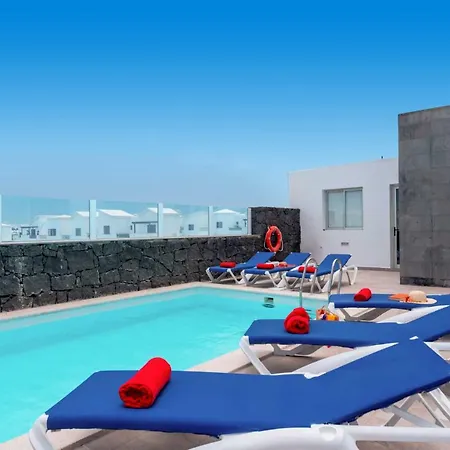 With Sea View And Private Swimming Pool Villa Playa Blanca (Lanzarote)